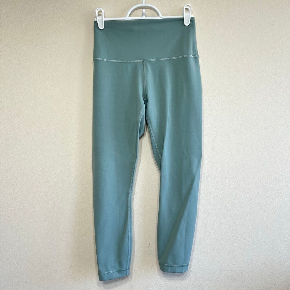 Lululemon Light Green Wunder Train Crop Leggings 4 Women